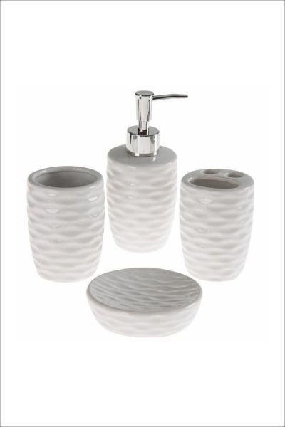 4 LÜ BANYO SETİ UN 3024